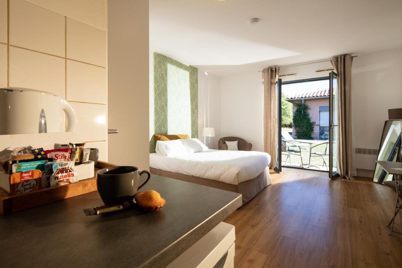 Hotel & Seminaire Le Patio Occitan - Toulouse Ouest - La Ramee Cugnaux Buitenkant foto